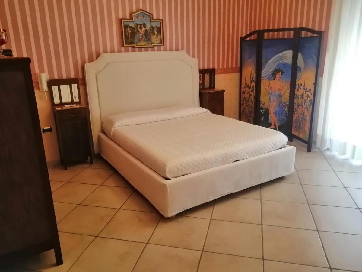 נוצ'רה אינפריורה Solimena House מראה חיצוני תמונה